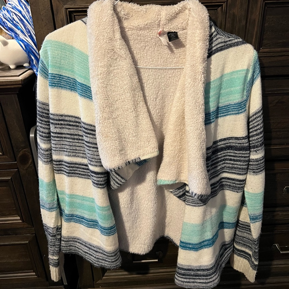 Fluffy cardigan